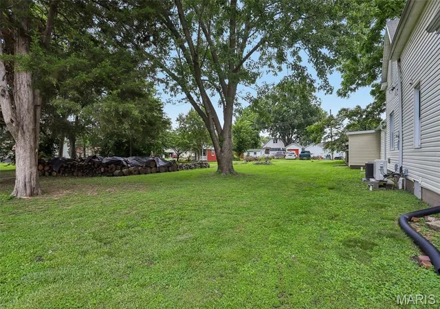 Photo 39 of Single family home for sale at 515 E 3Rd North St, Mount Olive, IL 62069 | MLS# MIS26040685 | Listing updated on 2026-09-11