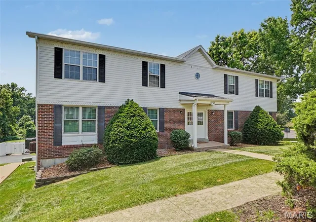 Photo 4 of Condo for sale at 234 Carriage Ct, Washington, MO 63090 | MLS# MIS26041966 | Listing updated on 2026-09-15