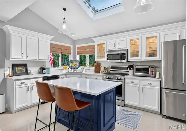 Photo 1 of Single family home for sale at 7058 Stony Ridge Rd, Saint Louis, MO 63129 | MLS# MIS26043209 | Listing updated on 2026-09-11