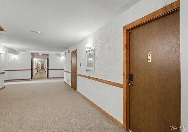 Photo 2 of Sale Pending at 1410 Heritage Landing #305, Saint Charles, MO 63303 | MLS# MIS26043252 | Listing updated on 2026-09-22