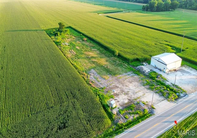 Photo 1 of Sale Pending at 1059 State Route 16, Eldred, IL 62027 | MLS# MIS26043784 | Listing updated on 2026-09-22