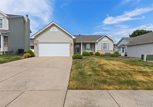 Photo 1 of Sale Pending at 2817 Grand Slam Dr, O Fallon, MO 63366 | MLS# MIS26043974 | Listing updated on 2026-09-10