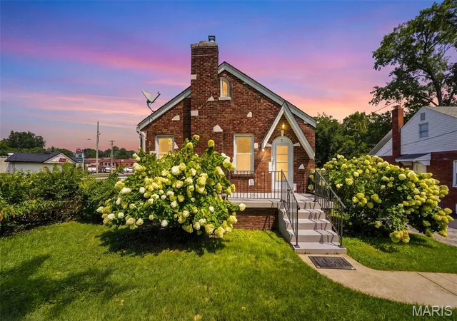 Photo 21 of Single family home for sale at 2 S Dellwood Ave, Saint Louis, MO 63135 | MLS# MIS26044106 | Listing updated on 2026-10-05