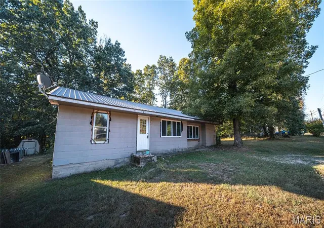 Photo 2 of Single family home for sale at 234 Holland Dr, Richland, MO 65556 | MLS# MIS26045311 | Listing updated on 2026-09-09