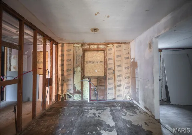 Photo 4 of Single family home for sale at 234 Holland Dr, Richland, MO 65556 | MLS# MIS26045311 | Listing updated on 2026-09-09
