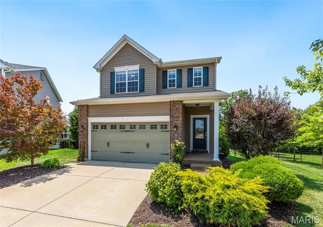 Photo 1 of Sale Pending at 315 Fronterra Ct, Saint Peters, MO 63376 | MLS# MIS26045512 | Listing updated on 2026-09-14