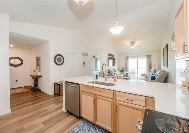 Photo 4 of Single family home for sale at 1009 Black Bear Dr, House Springs, MO 63051 | MLS# MIS26046043 | Listing updated on 2026-09-12