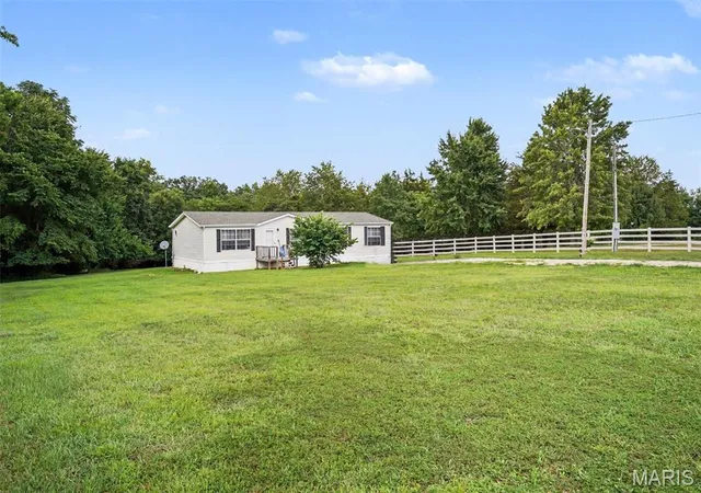 Photo 1 of Sale Pending at 2563 Kastner Rd, Bonne Terre, MO 63628 | MLS# MIS26046133 | Listing updated on 2026-09-15