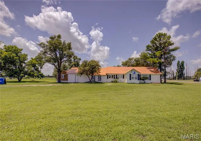 Photo 3 of Single family home for sale at 34963 State Hwy 25, Clarkton, MO 63837 | MLS# MIS26046295 | Listing updated on 2026-09-10