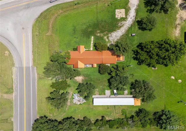Photo 3 of Single family home for sale at 34963 State Hwy 25, Clarkton, MO 63837 | MLS# MIS26046295 | Listing updated on 2026-09-10