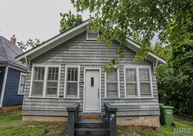 Photo 3 of Single family home for sale at 302 N Walnut St, Rolla, MO 65401 | MLS# MIS26046561 | Listing updated on 2026-09-10