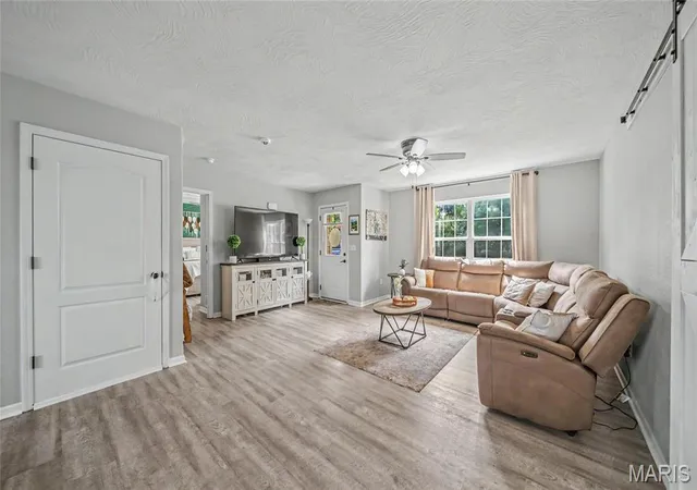 Photo 4 of Single family home for sale at 111 Lyle Curtis Cir, Waynesville, MO 65583 | MLS# MIS26046748 | Listing updated on 2026-10-05