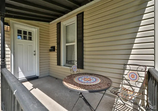 Photo 2 of Single family home for sale at 522 Shelly St, Alton, IL 62002 | MLS# MIS26047016 | Listing updated on 2026-09-11