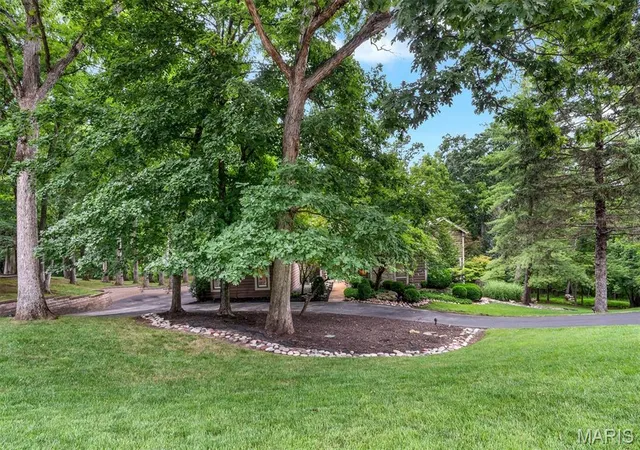 Photo 3 of Sale Pending at 436 Shadowridge Ct, Wildwood, MO 63011 | MLS# MIS26047436 | Listing updated on 2026-09-14