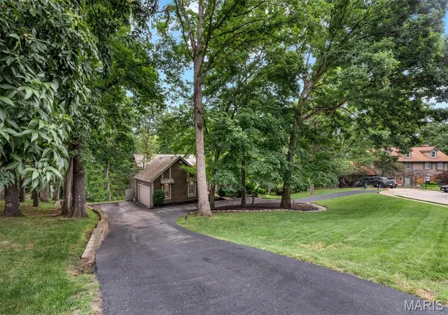 Photo 4 of Sale Pending at 436 Shadowridge Ct, Wildwood, MO 63011 | MLS# MIS26047436 | Listing updated on 2026-09-14