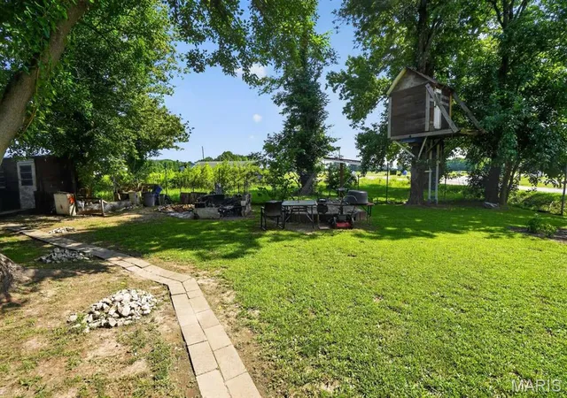 Photo 4 of Sale Pending at 914 Delano St, Poplar Bluff, MO 63901 | MLS# MIS26047735 | Listing updated on 2026-09-14