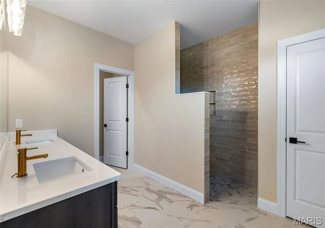 Photo 4 of Single family home for sale at 216 Fiddler's Close Rd #216 STB, Washington, MO 63068 | MLS# MIS26047812 | Listing updated on 2026-09-21
