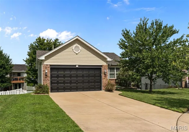 Photo 1 of Single family home for sale at 59 E Homefield Point Ct, O'fallon, MO 63366 | MLS# MIS26048164 | Listing updated on 2026-10-09