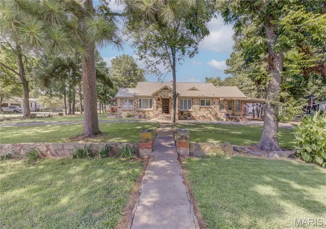 Photo 1 of Single family home for sale at 102 E Us Hwy 62, Risco, MO 63874 | MLS# MIS26048285 | Listing updated on 2026-09-23