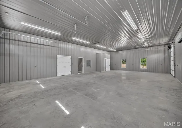 Photo 3 of Single family home for sale at 10211 Judon Ln, Cadet, MO 63630 | MLS# MIS26048840 | Listing updated on 2026-10-08