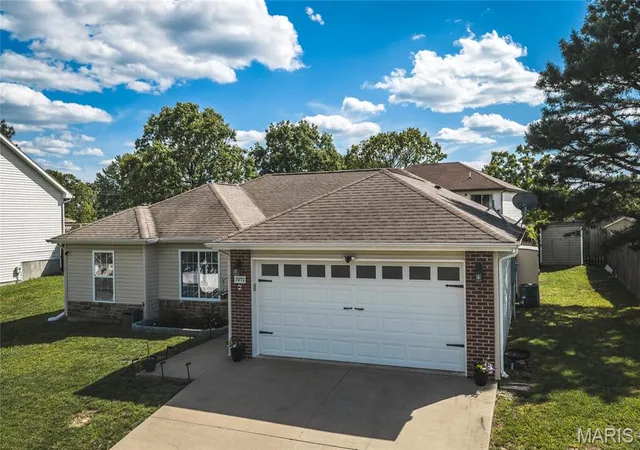 Photo 3 of Single family home for sale at 21723 Leonard Ln, Waynesville, MO 65583 | MLS# MIS26049011 | Listing updated on 2026-09-12
