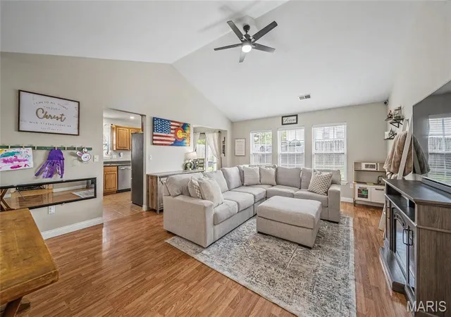 Photo 3 of Single family home for sale at 21723 Leonard Ln, Waynesville, MO 65583 | MLS# MIS26049011 | Listing updated on 2026-09-12