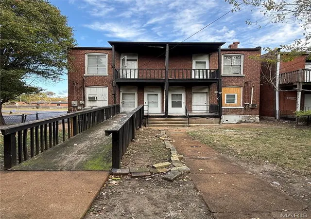 Photo 3 of Multi family home for sale at 3152 Winnebago St, Saint Louis, MO 63118 | MLS# MIS26049108 | Listing updated on 2026-09-11