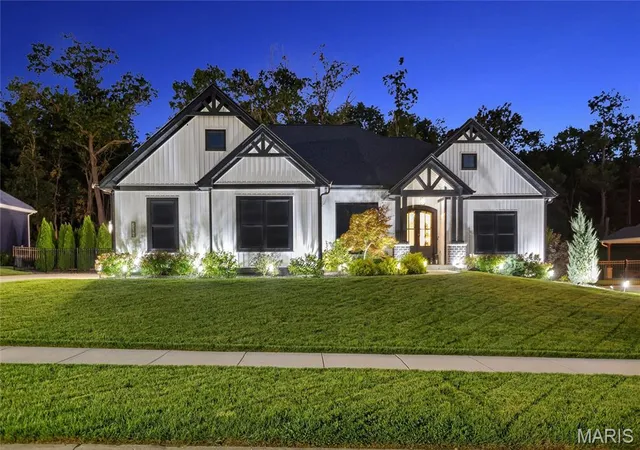 Photo 1 of Single family home for sale at 512 Hawthorne Ridge Ct, Foristell, MO 63348 | MLS# MIS26049207 | Listing updated on 2026-09-10