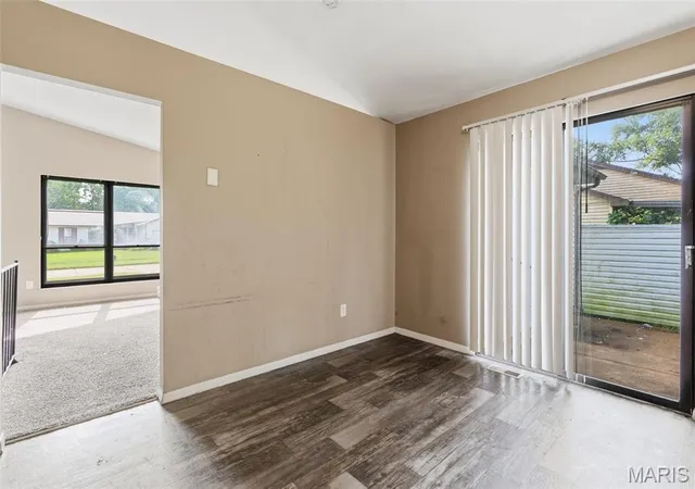 Photo 2 of Single family home for sale at 11321 Aspen Woods Dr, Saint Louis, MO 63138 | MLS# MIS26049611 | Listing updated on 2026-10-01