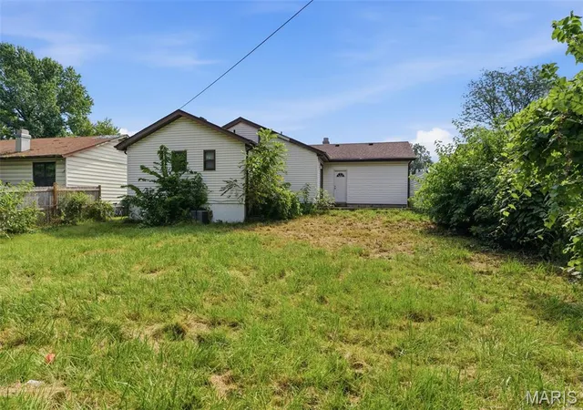 Photo 19 of Single family home for sale at 11321 Aspen Woods Dr, Saint Louis, MO 63138 | MLS# MIS26049611 | Listing updated on 2026-10-01
