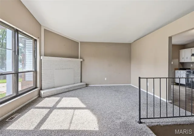 Photo 3 of Single family home for sale at 11321 Aspen Woods Dr, Saint Louis, MO 63138 | MLS# MIS26049611 | Listing updated on 2026-10-01