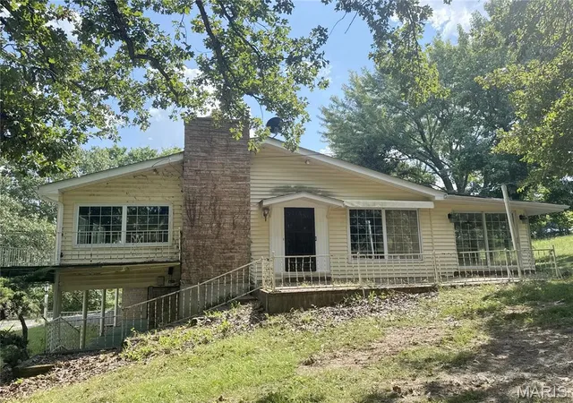 Photo 2 of Single family home for sale at 1500 Hwy K, Saint Clair, MO 63077 | MLS# MIS26049769 | Listing updated on 2026-09-11