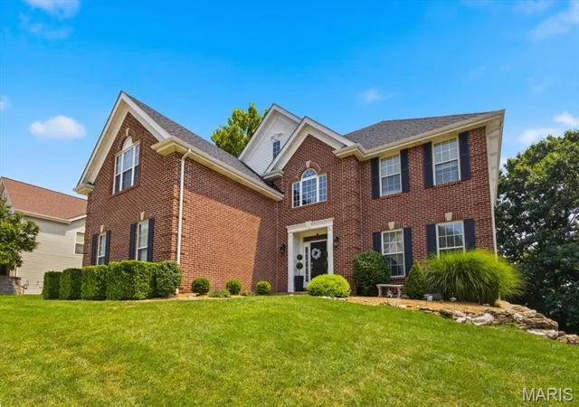 Photo 2 of Single family home for sale at 688 Meramec View Dr, Eureka, MO 63025 | MLS# MIS26050027 | Listing updated on 2026-09-09