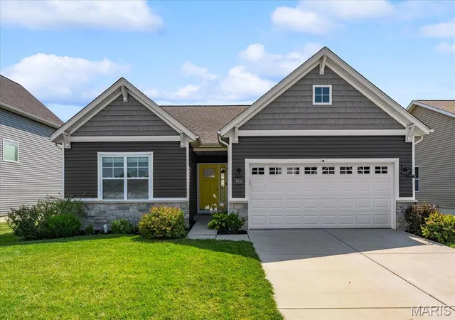 Photo 2 of Single family home for sale at 3914 Narrow Leaf Ln, Belleville, IL 62226 | MLS# MIS26050056 | Listing updated on 2026-09-15