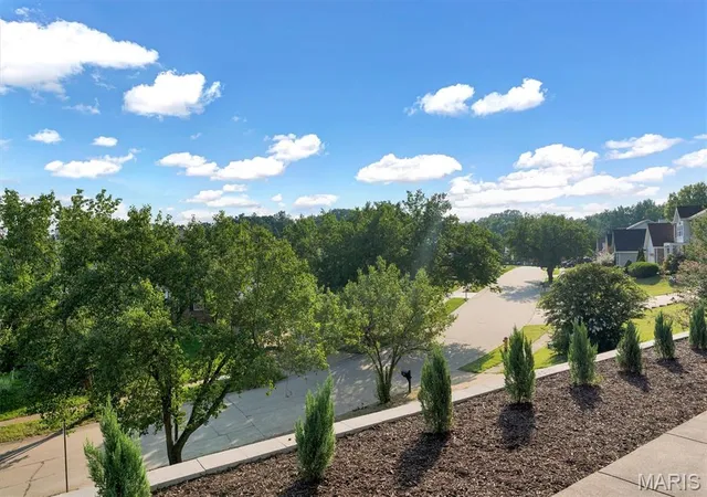 Photo 3 of Sale Pending at 5839 Brookstone Terrace Dr, Saint Louis, MO 63129 | MLS# MIS26050088 | Listing updated on 2026-10-07