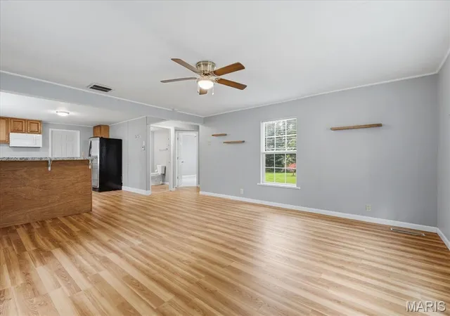 Photo 4 of Single family home for sale at 13 S Florida Ave, Belleville, IL 62221 | MLS# MIS26050125 | Listing updated on 2026-10-15