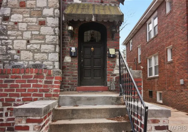 Photo 2 of Sale Pending at 7108 Tulane Ave, Saint Louis, MO 63130 | MLS# MIS26050212 | Listing updated on 2026-09-14