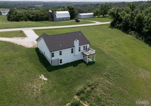 Photo 4 of Sale Pending at 4167 Saint Louis Rock Rd, Villa Ridge, MO 63089 | MLS# MIS26050308 | Listing updated on 2026-09-21