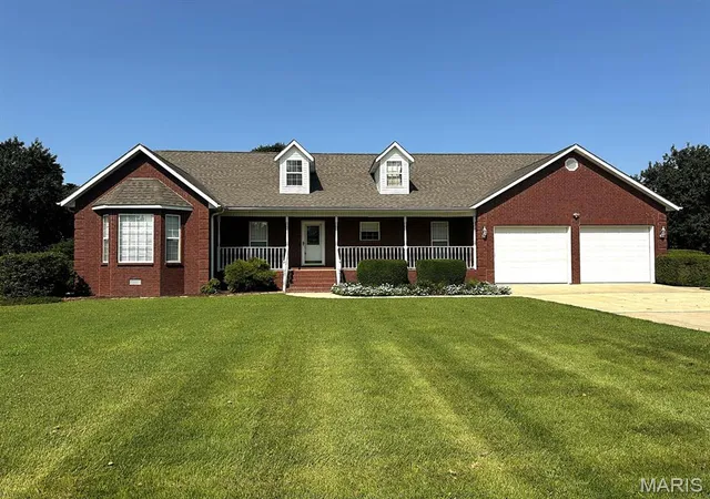 Photo 1 of Single family home for sale at 1311 Sidney St, Malden, MO 63863 | MLS# MIS26050621 | Listing updated on 2026-09-23