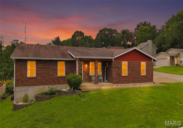 Photo 1 of Single family home for sale at 2172 Larkspur Lndg, Imperial, MO 63052 | MLS# MIS26050626 | Listing updated on 2026-09-12