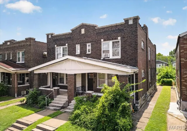 Photo 3 of Multi family home for sale at 3812 3814 Chippewa St, Saint Louis, MO 63116 | MLS# MIS26050638 | Listing updated on 2026-09-11
