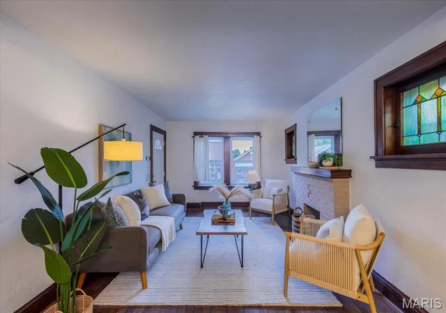 Photo 4 of Single family home for sale at 3820 Burgen Ave, Saint Louis, MO 63116 | MLS# MIS26050723 | Listing updated on 2026-09-15
