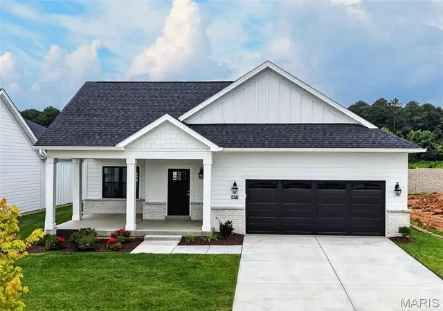 Photo 1 of Sale Pending at 146 Haven Ridge Ct, O Fallon, MO 63368 | MLS# MIS26050818 | Listing updated on 2026-09-14