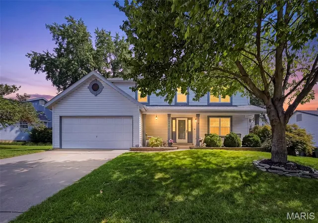Photo 1 of Sale Pending at 1418 Venus Dr, St Peters, MO 63376 | MLS# MIS26050930 | Listing updated on 2026-09-11