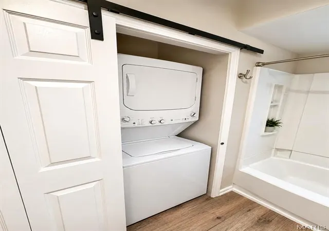 Photo 4 of Condo for sale at 6803 Cottage Grv Ln #B, Saint Louis, MO 63129 | MLS# MIS26051106 | Listing updated on 2026-10-25