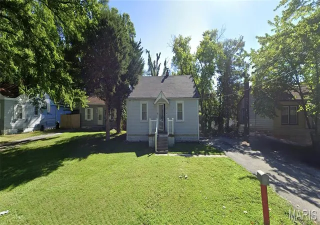 Photo 1 of Single family home for sale at 10134 Clairmont Dr, Saint Louis, MO 63136 | MLS# MIS26051438 | Listing updated on 2026-09-28