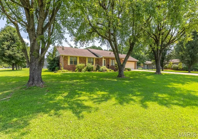 Photo 1 of Sale Pending at 7006 Woodland Meadow, Poplar Bluff, MO 63901 | MLS# MIS26051455 | Listing updated on 2026-09-11