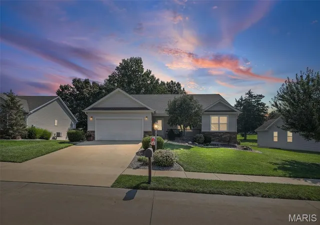 Photo 2 of Single family home for sale at 6409 Winter Ct, Godfrey, IL 62035 | MLS# MIS26051470 | Listing updated on 2026-09-15