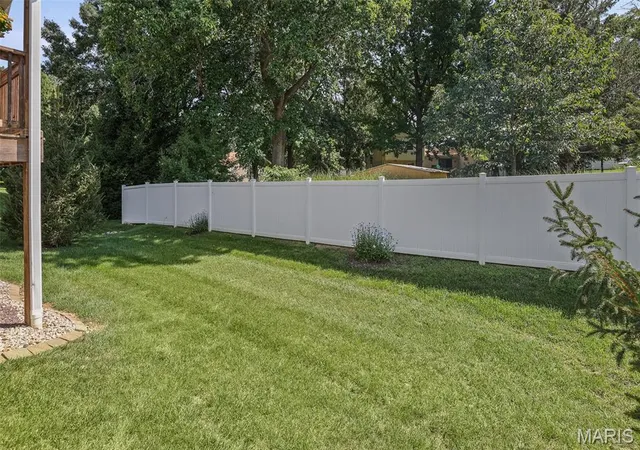 Photo 3 of Single family home for sale at 6409 Winter Ct, Godfrey, IL 62035 | MLS# MIS26051470 | Listing updated on 2026-09-15