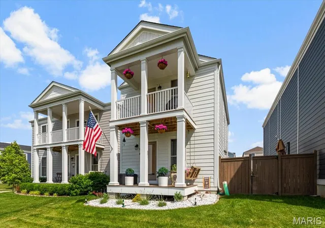 Photo 1 of Sale Pending at 32 Freehold Rock Pl, Saint Charles, MO 63301 | MLS# MIS26051505 | Listing updated on 2026-09-11